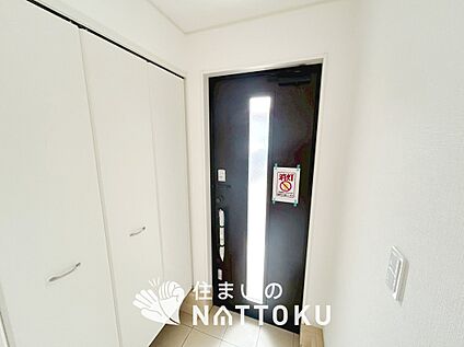 現地写真（玄関）