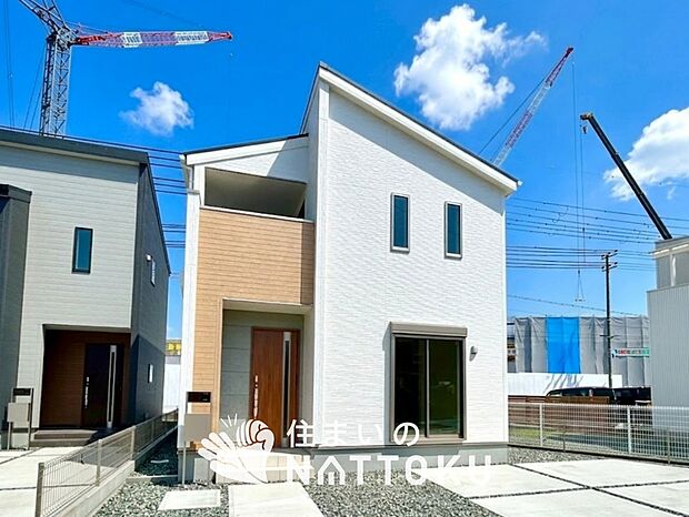 【現地写真(外観)【2号地】】健康被害に配慮したもっとも安全性の高い建材を採用し、シックハウス対策をしております。