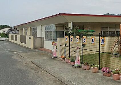 加茂こども園 190ｍ(徒歩3分)
