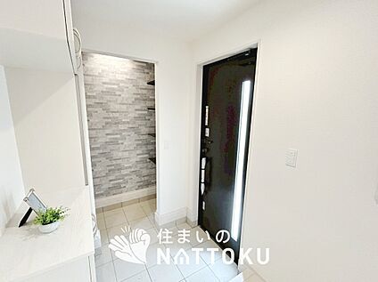現地写真(玄関)