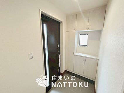 現地写真(玄関)