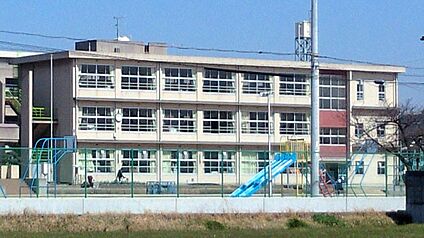 加古川市立野口小学校 270ｍ(徒歩4分)