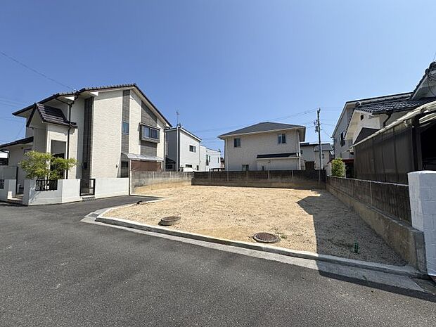 建築前の現地写真です。撮影年月:2026年7月撮影