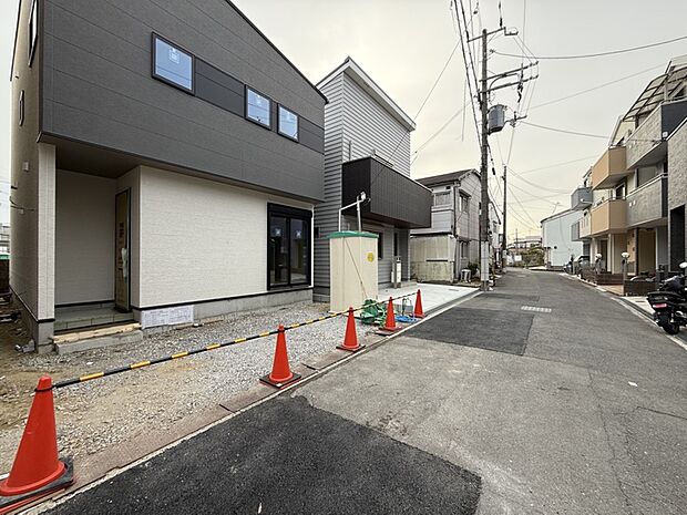 【【完成イメージパース】】■お電話で事前にご予約いただければ、平日のお仕事帰りのご案内も対応可能です。お客様のご都合に合わせて柔軟に対応いたしますので、お気軽にご相談ください!現地(2026年2月)撮影