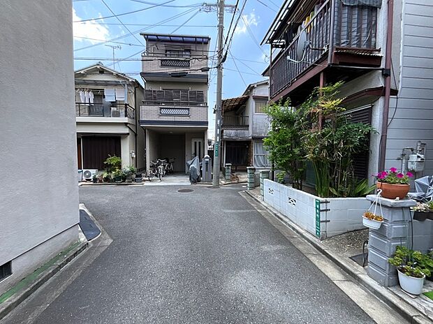 【【現地写真】】オンライン対応OK!
ビデオ通話を活用したご案内も可能です。お仕事などでお忙しい方でも、ご自宅から資料を見ながら物件情報をご確認いただけます。お気軽にご相談ください♪ 現地(2026年6月)撮影