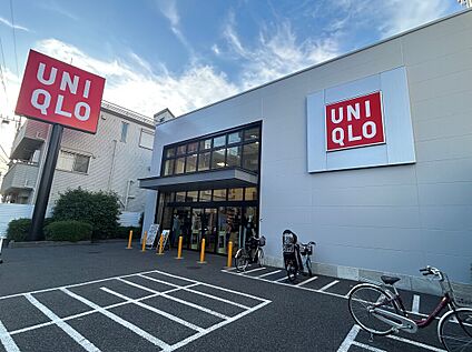 ユニクロ　下井草店 約110m～140m(徒歩約2分)