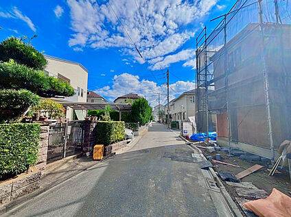 前面道路含む現地写真