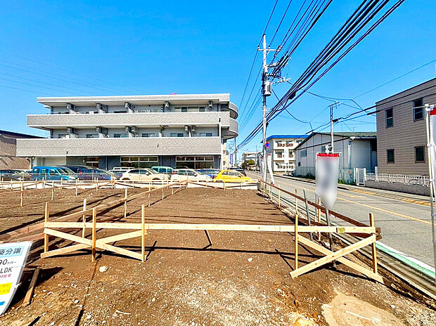 【現地写真】建物完成は5月を予定しています