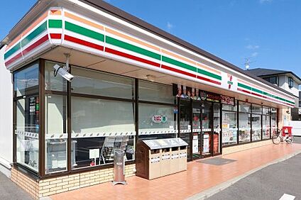 セブンイレブン 若松鴨生田店 徒歩490m