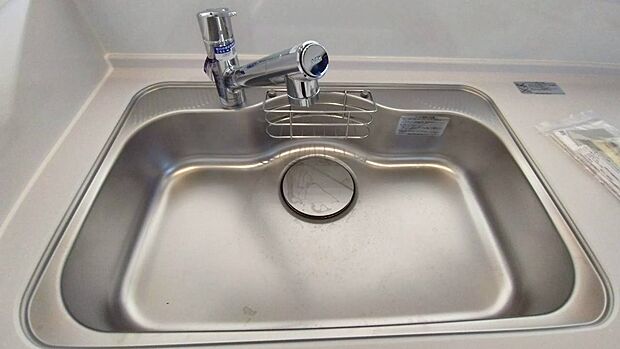 【シンク】同仕様物件の設備です。実際とは異なる場合があります。