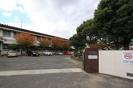 北九州市立上津役中学校 徒歩1110m