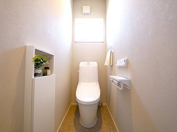 【トイレ】同仕様の設備・仕様の写真です。実際とは異なる場合があります。