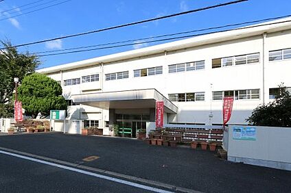 北九州市立槻田中学校 徒歩1018m
