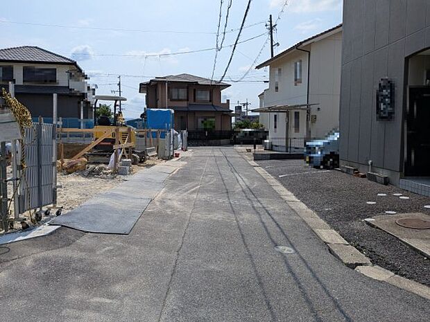 現地前面道路(2026年6月)撮影