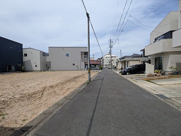 現地前面道路(2026年5月)撮影