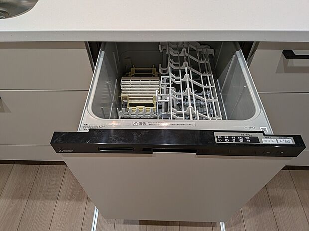 【食器洗浄乾燥機】施工例（メーカー、品番は異なる場合がございます）