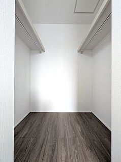 ウォークインクローゼット