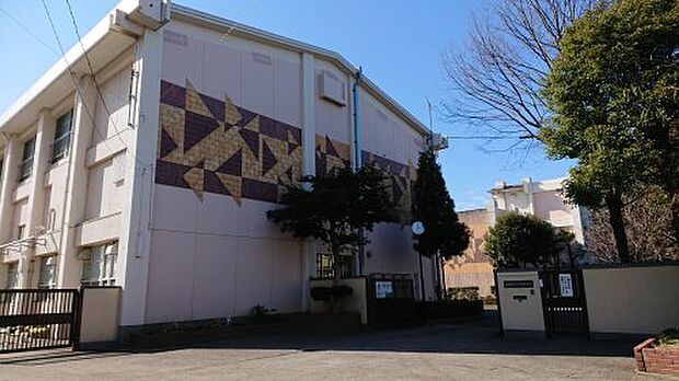 名古屋市立千種中学校