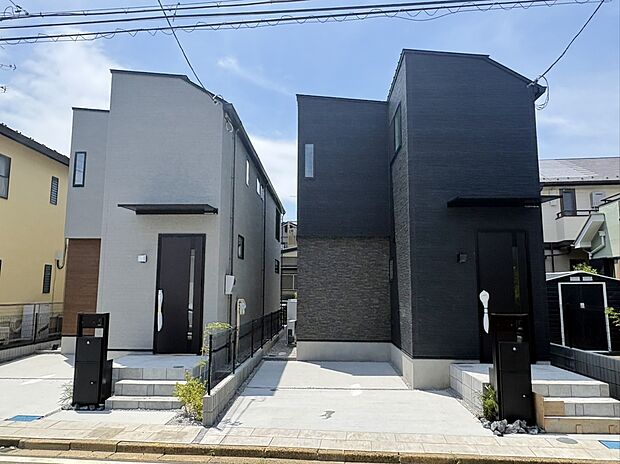 ■閑静な住宅街に佇む高級感のある外観。