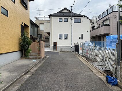 前面道路含む現地写真