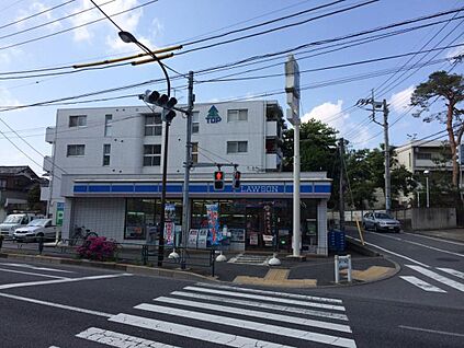 ローソン石神井台四丁目店 200ｍ
