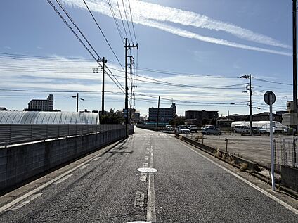 前面道路含む現地写真