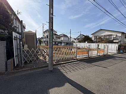 前面道路含む現地写真