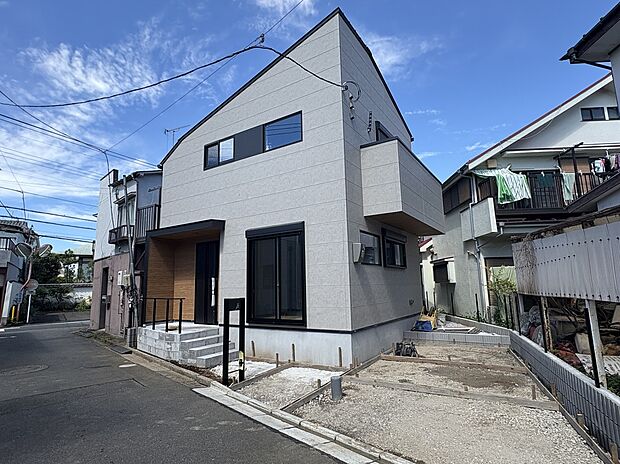 【前面道路含む現地写真】現地(2026年9月)撮影