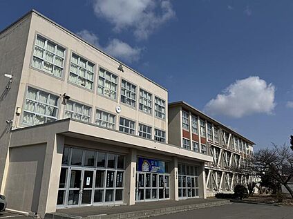 千歳中学校 350ｍ