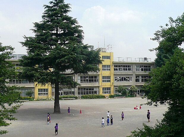 小平第一小学校（約650m）