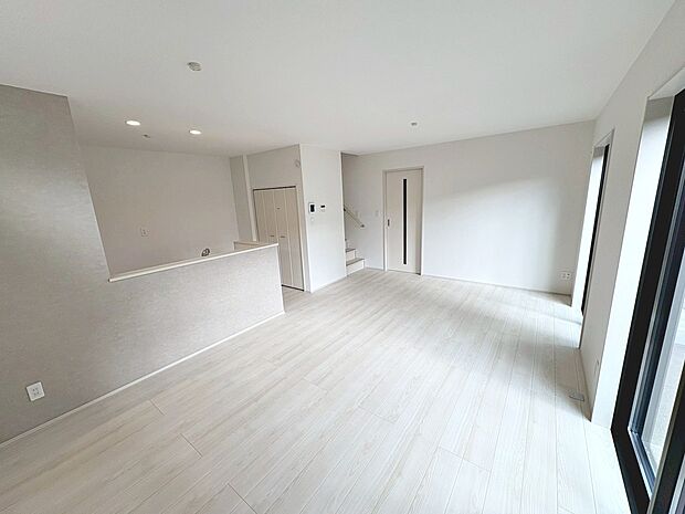 現地見学・内覧予約は当日から承っております!お気軽にお問い合わせ下さいませ♪