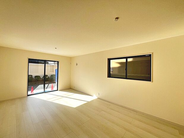 【２ＬＤＫ+ＷＩＣ】暮らしやすい間取りです！ライフスタイルに合わせてお選びいただけます！