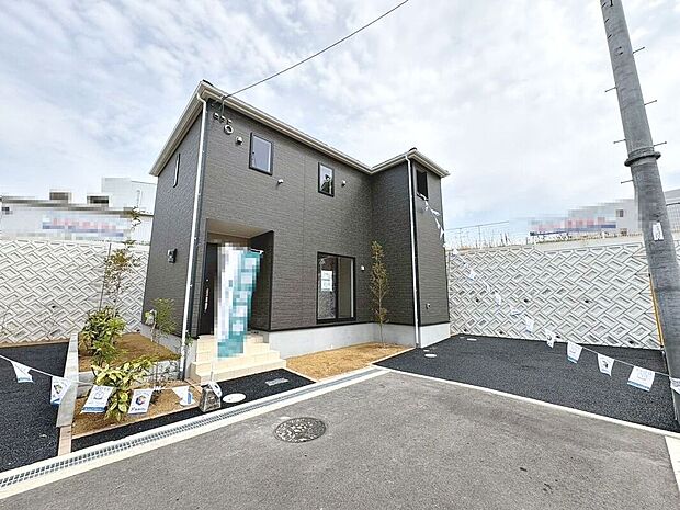 令和8年2月完成済!
本日ご案内可能ですよ♪お気軽にお問い合わせください!