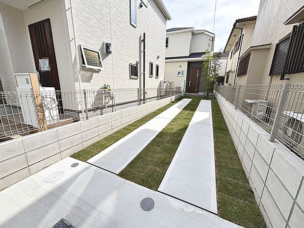 南海本線「諏訪ノ森」駅まで徒歩１１分！毎日の通勤や通学に便利ですね！