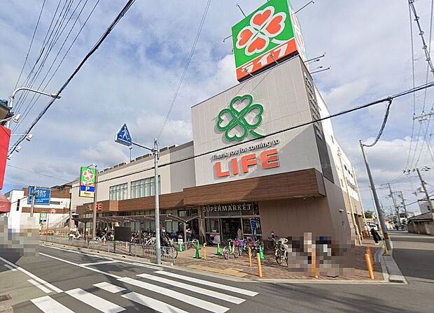 ライフ高石店