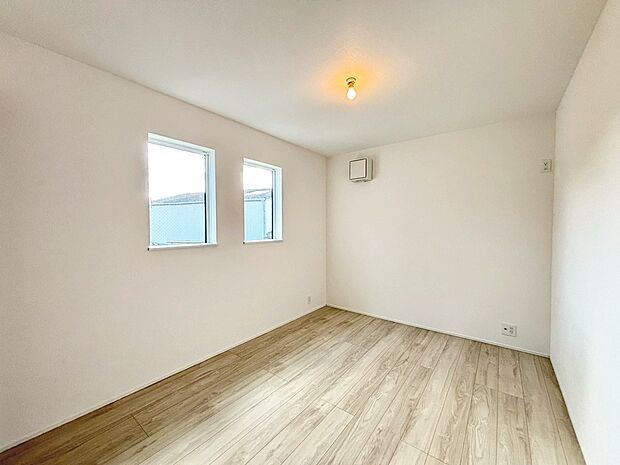 【洋室】完成済ですので、お忙しい方でもお仕事帰り等にご内覧頂けます♪