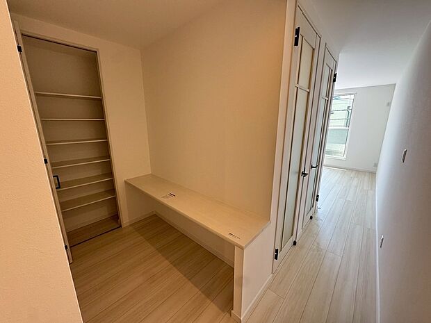 【リビング】スタディスペースにも使えそうですね!