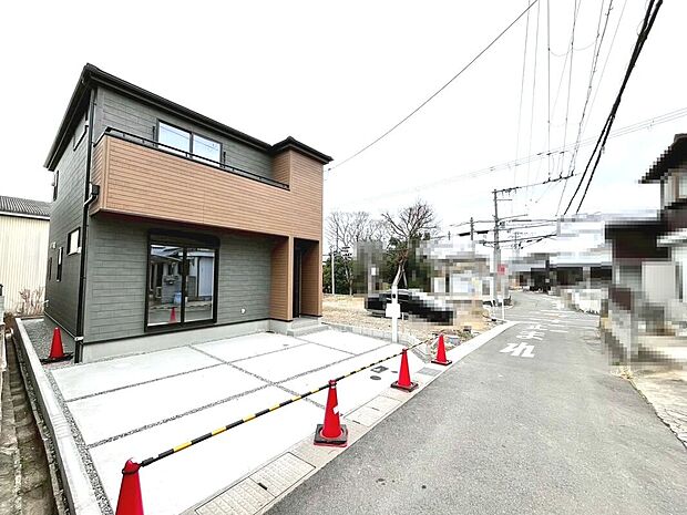 【前面道路を含む現地写真】閑静な住宅街で叶える穏やかな新生活をここではじめませんか!
