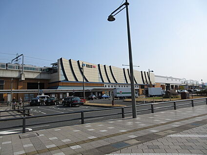 JR山陰本線『福知山駅』 約1.5km(車約5分)