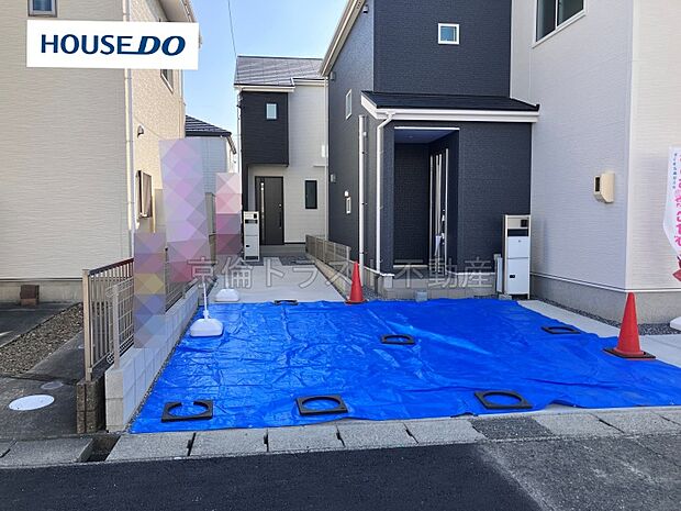 【駐車場】2台分の駐車スペースがあります