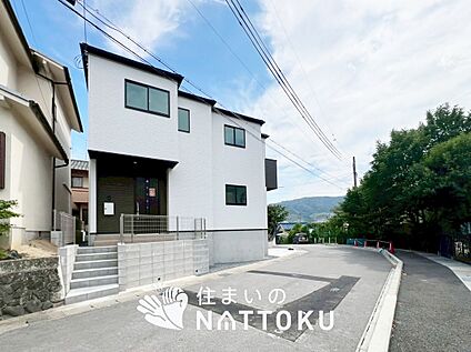 現地写真（前道含む外観）