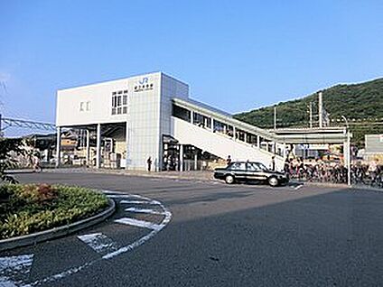 ＪＲ紀勢本線「紀三井寺駅」 2160ｍ(徒歩27分)