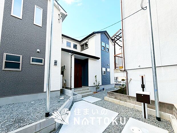 【現地写真（外観）【４号地】】高い断熱性能があり、防湿性能の高いフィルム付属で壁内の結露対策をしています。