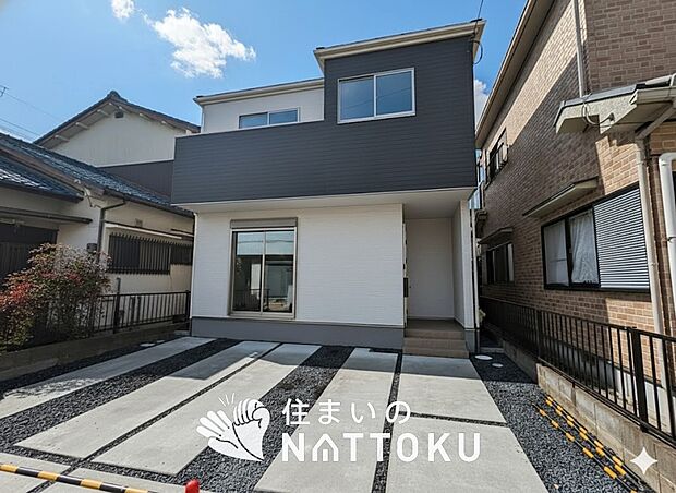 【現地写真(外観)【2号地】】断熱性、気密性を高める工夫で一年中ずっと心地よく暮らせる、高気密・高断熱です。