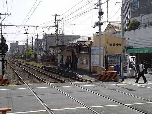 阪堺電気阪堺線「東湊」駅（約480m）