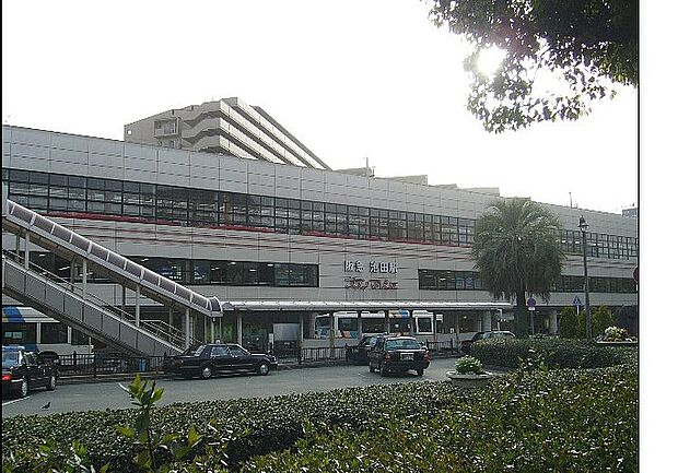 阪急宝塚線「池田」駅（約2,400m）