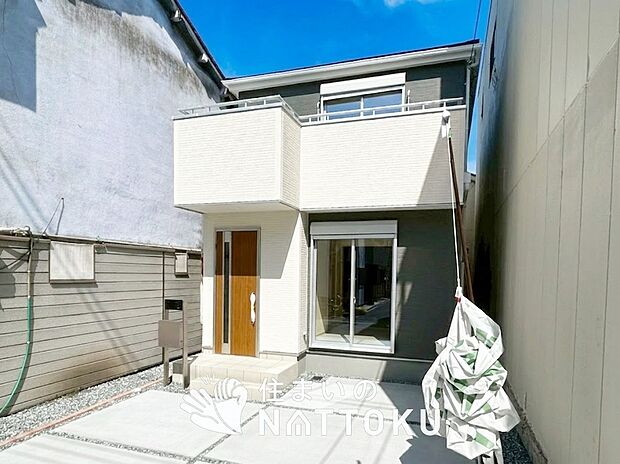 【現地写真(外観)】耐震等級最高「3」取得で基準の1.5倍の性能・耐震強度で安心できます。