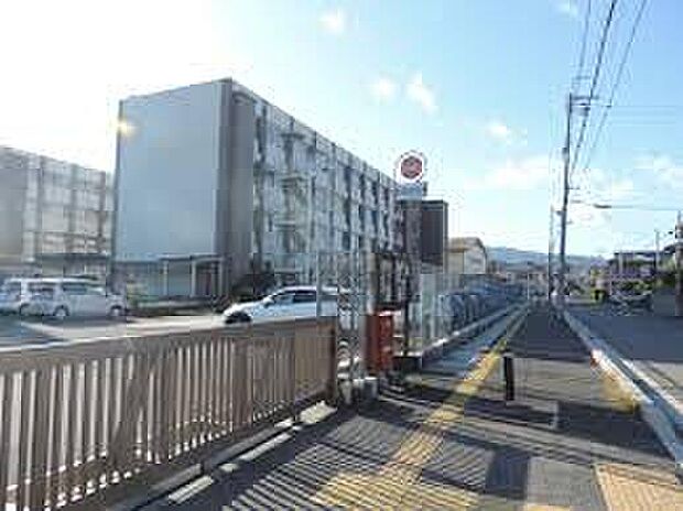 大津市立堅田中学校(約1,200m)