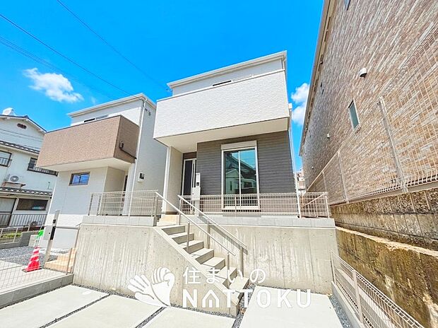 【現地写真（外観）【２号地】】お引渡し後も無償の定期点検を行っており、暮らしの安心をお届けしています。