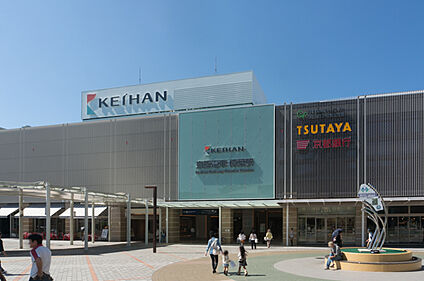 樟葉駅 3520ｍ(徒歩44分)